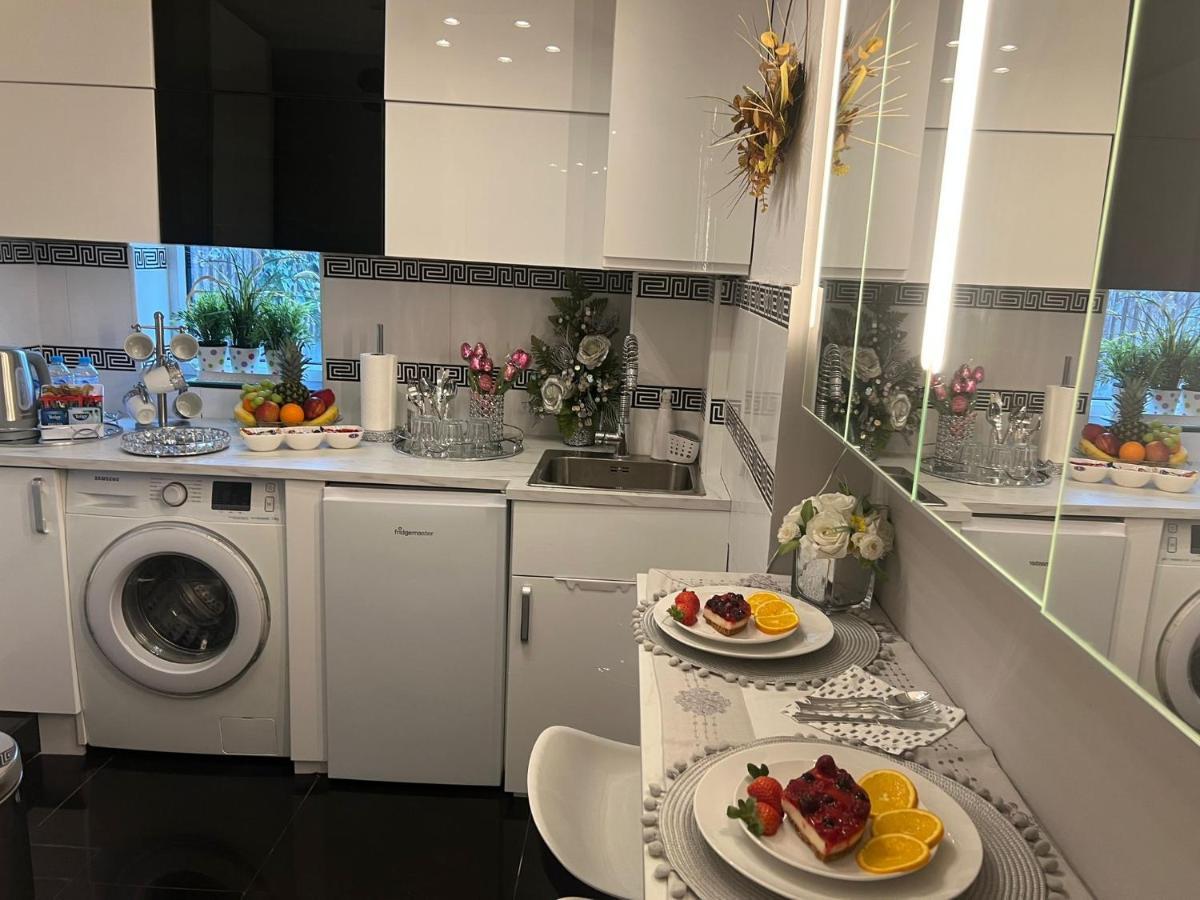 Apartment Luxe Free Wifi, Free Parking, Free Netflix Friern Barnet Exterior photo